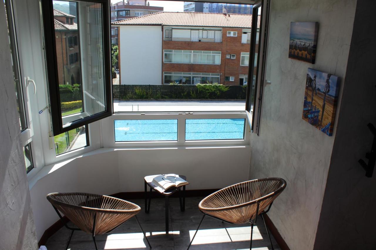 Apartamentos Zarautz Playa, con piscina y garaje Exterior foto